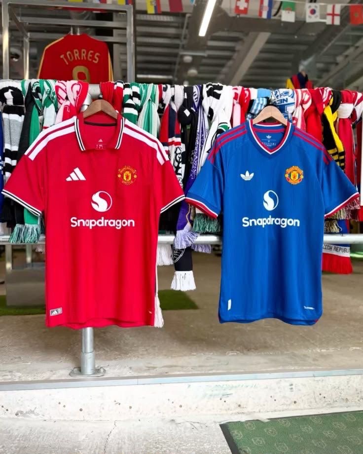 Maillot Manchester United Bleu